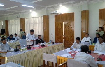 စည်ပင်သာယာရေးဥပဒေဆွေးနွေးပွဲကျင်းပခြင်;