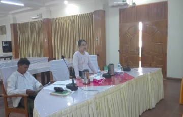 လွှတ်တော်ကော်မတီအစည်းအဝေးကျင်းပပြုလုပ်ခြင်း