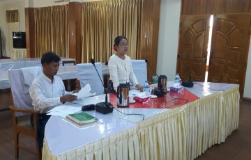 လွှတ်တော်ကော်မတီအစည်းအဝေး ကျင်းပပြုလုပ်ခြင်း