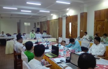 အလုပ်ရုံဆွေးနွေးပွဲကျင်းပခြင်း