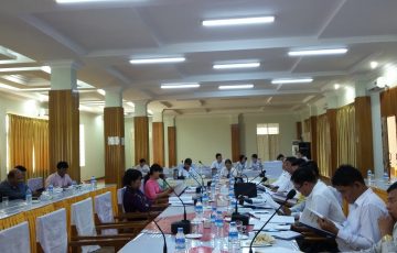 အလုပ်ရုံဆွေးနွေးပွဲ ကျင်းပခြင်း