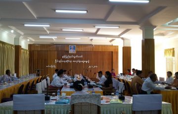 ငြိမ်းချမ်းရေးနှီးနှောဖလှယ်ပွဲ ကျင်းပပြုလုပ်ခြင်း