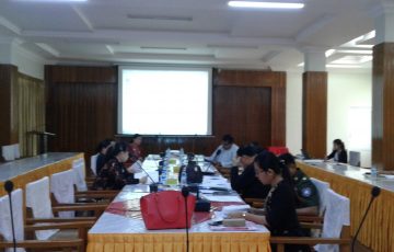 မွန်ပြည်နယ်လွှတ်တော်ဥပဒေပြုရေးဆိုင်ရာကော်မတီအစည်းအဝေးကျင်းပပြုလုပ်ခြင်း