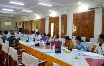 မွန်ပြည်နယ်လွှတ်တော်ဘဏ္ဍာရေး၊ စီမံကိန်းနှင့်စီးပွားရေးဆိုင်ရာကိစ္စရပ်များ လေ့လာသုံးသပ်ရေးကော်မတီ အစည်းအဝေးကျင်းပပြုလုပ်ခြင်း