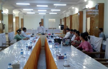 မွန်ပြည်နယ်လွှတ်တော်ဘဏ္ဍာရေး၊ စီမံကိန်းနှင့်စီးပွားရေးဆိုင်ရာကိစ္စရပ်များ လေ့လာသုံးသပ်ရေးကော်မတီ အစည်းအဝေးကျင်းပပြုလုပ်ခြင်း