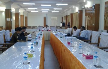 မွန်ပြည်နယ်လွှတ်တော်ဥပဒေပြုရေးဆိုင်ရာကော်မတီအစည်းအဝေးကျင်းပပြုလုပ်ခြင်း