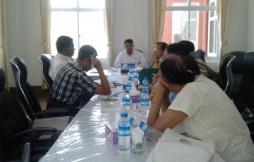 မွန်ပြည်နယ်လွှတ်တော်ဘဏ္ဍာရေး၊ စီမံကိန်းနှင့်စီးပွားရေးဆိုင်ရာကိစ္စရပ်များ လေ့လာသုံးသပ်ရေးကော်မတီ အစည်းအဝေးကျင်းပပြုလုပ်ခြင်း