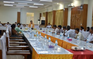 စံပြလူထုအခြေပြုဖွံ့ဖြိုးရေးအဖွဲ့မှ ကောင်းမွန်သောအုပ်ချုပ်ရေးခေါင်းစဉ်ဖြင့်ပတ်သက်၍  အလုပ်ရုံဆွေးနွေးပွဲကျင်းပခြင်း