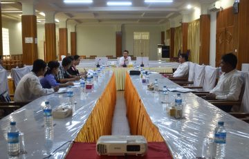 မွန်ပြည်နယ်လွှတ်တော် ပြည်သူ့ငွေစာရင်းစိစစ်ရေး၊ ဘဏ္ဍာရေး၊ စီမံကိန်းနှင့်စီးပွားရေးဆိုင်ရာကိစ္စရပ်များ လေ့လာသုံးသပ်ရေးကော်မတီ အစည်းအဝေးကျင်းပပြုလုပ်ခြင်း