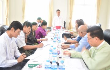 မွန်ပြည်နယ်လွှတ်တော် ပြည်သူ့ငွေစာရင်းစိစစ်ရေး၊ ဘဏ္ဍာရေး၊ စီမံကိန်းနှင့်စီးပွားရေးဆိုင်ရာကိစ္စရပ်များ လေ့လာသုံးသပ်ရေးကော်မတီ အစည်းအဝေးကျင်းပပြုလုပ်ခြင်း