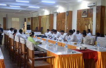 မွန်ပြည်နယ်လွှတ်တော် ဥပဒေပြုရေးဆိုင်ရာကော်မတီ အစည်းအဝေးကျင်းပပြုလုပ်ခြင်း