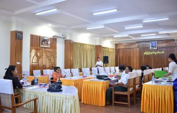 မွန်ပြည်နယ်လွှတ်တော် အမျိုးသမီးနှင့်ကလေးသူငယ်အခွင့်အရေးဆိုင်ရာကော်မတီ အစည်းအဝေးကျင်းပပြုလုပ်ခြင်း