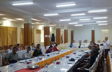 မွန်ပြည်နယ်လွှတ်တော် ပြည်သူ့ငွေစာရင်းစိစစ်ရေး၊ ဘဏ္ဍာရေး၊ စီမံကိန်းနှင့် စီးပွားရေးဆိုင်ရာ ကိစ္စရပ်များလေ့လာသုံးသပ်ရေးကော်မတီအစည်းအဝေး ကျင်းပပြုလုပ်ခြင်း